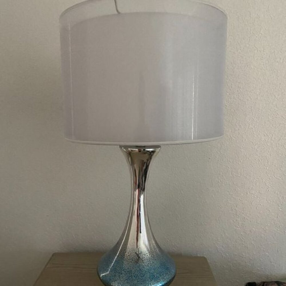 Tall Nebraska Mart lamps (pair)